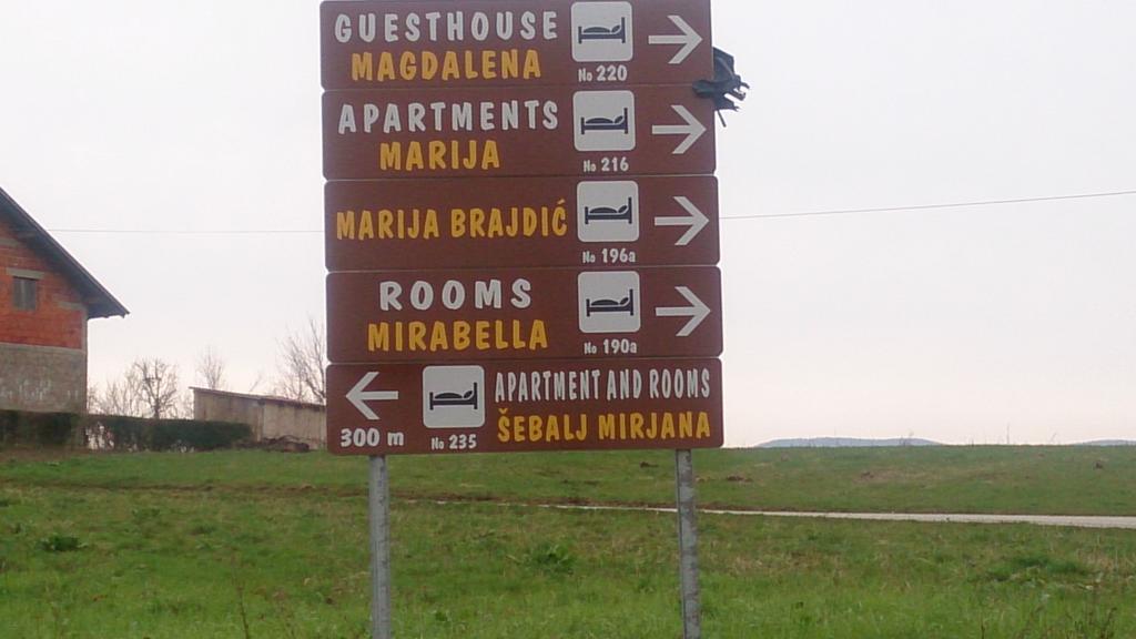 Apartman Marija Brajdic Rakovica Buitenkant foto